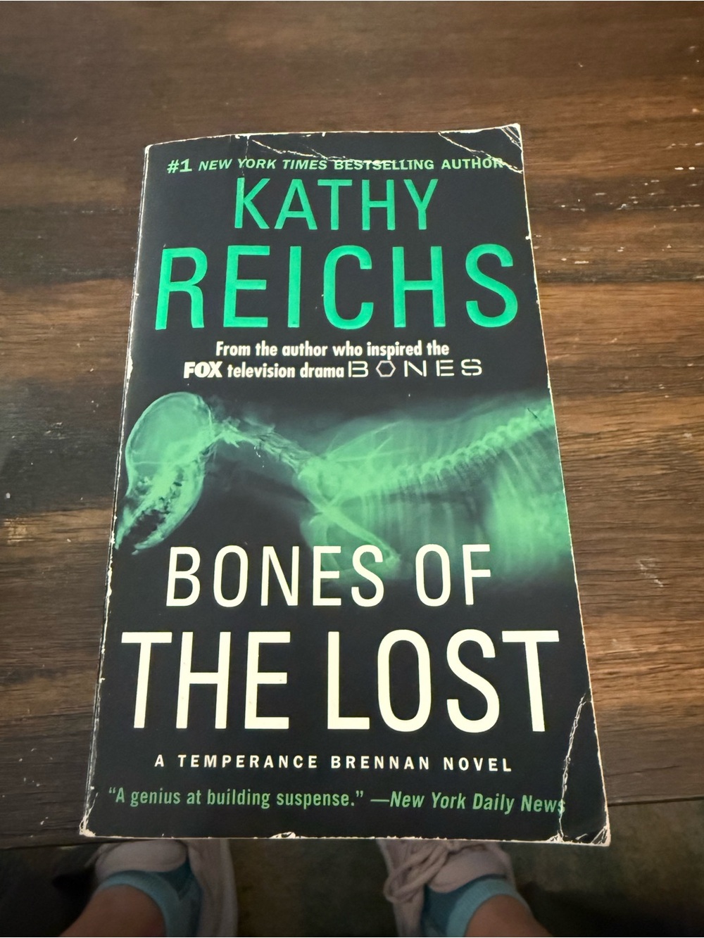 Kathy Reichs Bones of the Lost - Green & Black Paperback